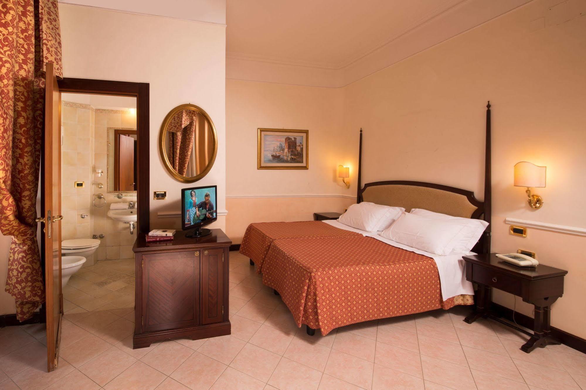 Hotel Nizza Рим Екстериор снимка