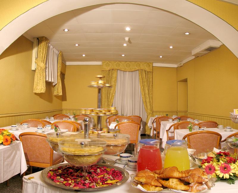 Hotel Nizza Рим Ресторант снимка